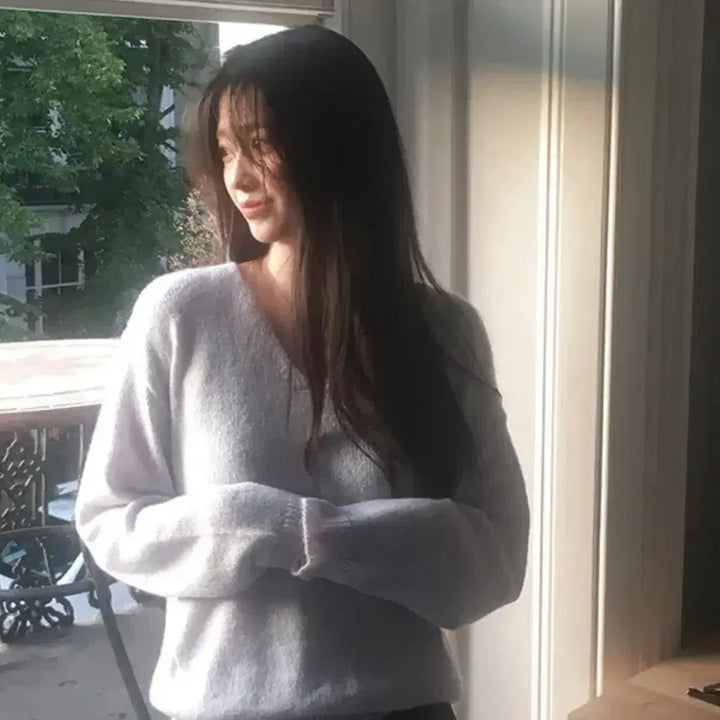 [BUNJANG] Fog Blue V-Neck Knit Sweater / 포그블루 니트
