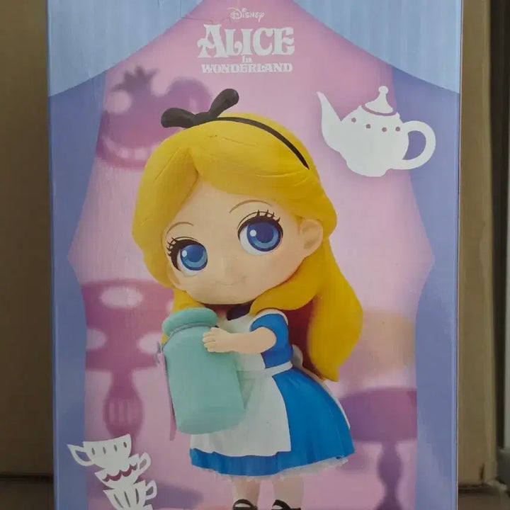 [BUNJANG] Disney Alice in Wonderland Q Posket Figure / 큐포스켓 디즈니 이상한 나라의 앨리스 피규어
