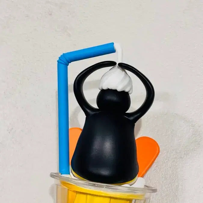 [BUNJANG] Pingu Dessert Stand Figure Gacha / 핑구 디저트 스탠드 피규어 가챠 선데