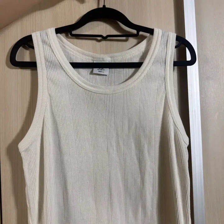 [BUNJANG] Avirex Ribbed Tank Top / 일본 아비렉스 골지 탱크 나시탑