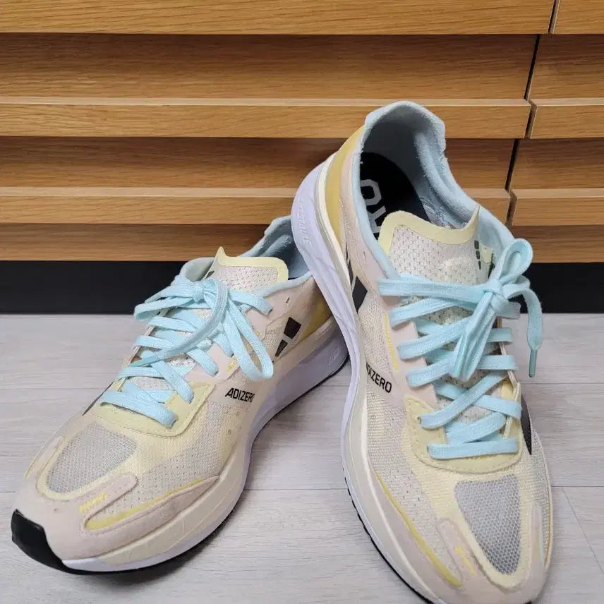 [BUNJANG] Adidas Adizero Sneakers Ivory/Black 245 / 아디다스 아디제로 운동화 아이보리/블랙 245