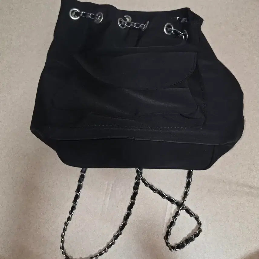 [BUNJANG] Vintage Style Chain Bucket Bag / 새상품 여성 체인 복조리가방 뱍팩 지뢰계 양산형 빈티지