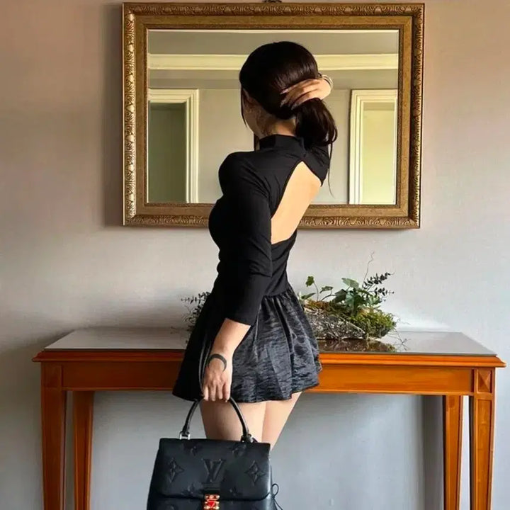[BUNJANG] Hipnotic Black Mini Party Dress / [새상품/원가 4.8] 백트임 블랙 미니 파티 원피스 히프나틱 순느