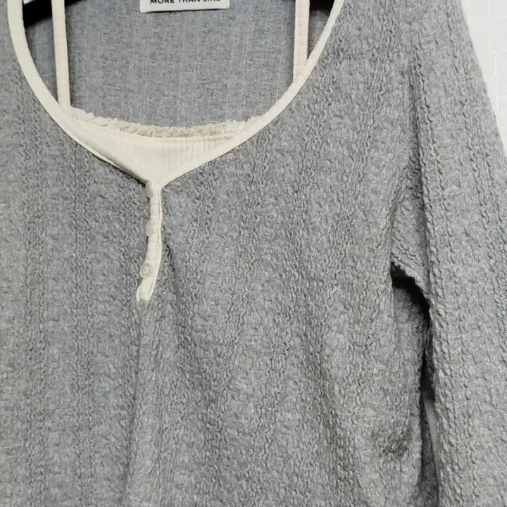 [SOLD OUT] 모어댄라이크 레이어드 티셔츠