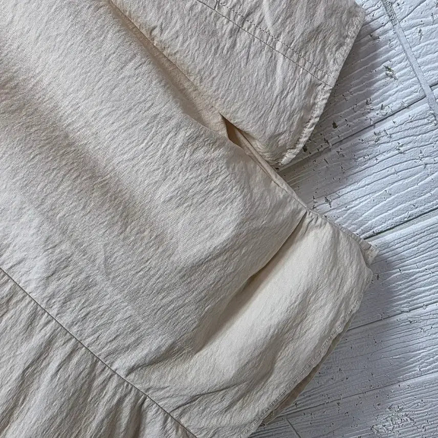 [BUNJANG] JSNY Volume Sleeve Shirt (Size 55) / 2022년 한섬 jsny 볼륨소매 셔츠  55