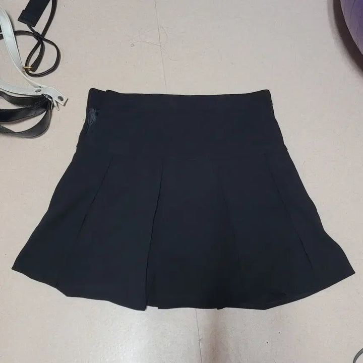 [BUNJANG] Black Tennis Skirt M Size / 새상품 여성 블랙 테니스스커트 M사이즈