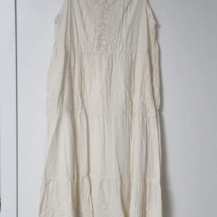 [BUNJANG] Ivory Long Sleeveless Dress / 아이보리 끈나시 롱원피스