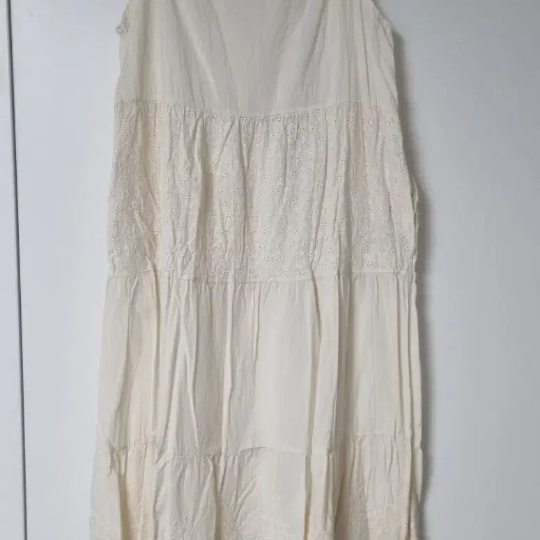 [BUNJANG] Ivory Long Sleeveless Dress / 아이보리 끈나시 롱원피스