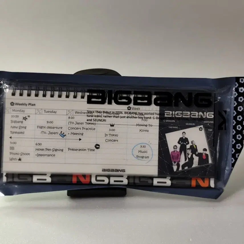 [BUNJANG] BIGBANG G-DRAGON Spring Note &amp; Weekly Planner Bundle Set / [미개봉] 빅뱅 GD 스프링 노트 2권 + 빅뱅 주간 플래너 1권