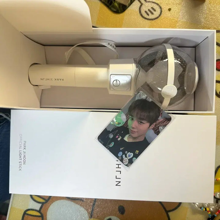 [SOLD OUT] 박지훈 응원봉 뽑봉 개봉미사용 양도 포카포함 위드뮤