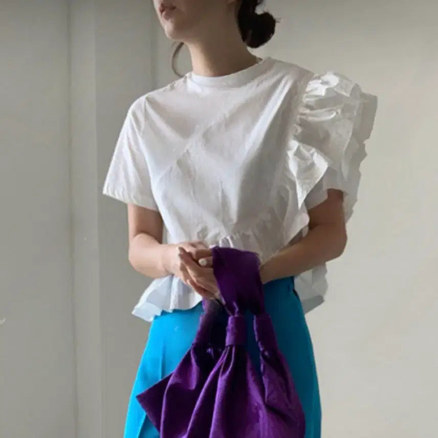 [BUNJANG] White Cotton Frill Crop Blouse / 화이트반팔 면프릴 여름셔츠 셔링크롭 블라우스