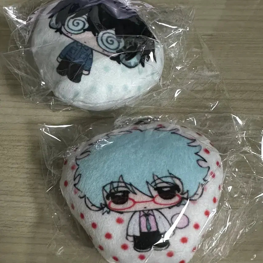 [BUNJANG] Gintoki/Sakamoto Natsuki Cushion Keychain / 7님 은혼 긴토키/사카모토 데이즈 나츠키 쿠션키링 판매해요