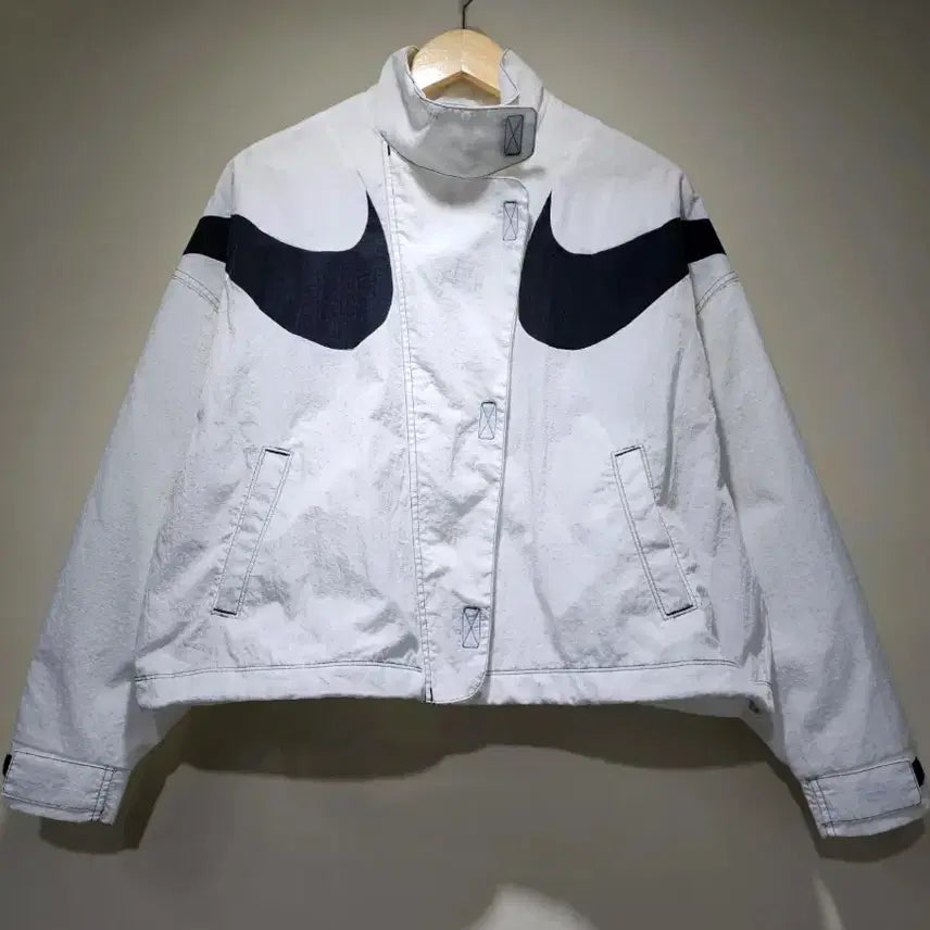 [BUNJANG] Nike Swoosh Windbreaker Jacket - Size S / 나이키 스우시 바람막이 S사이즈