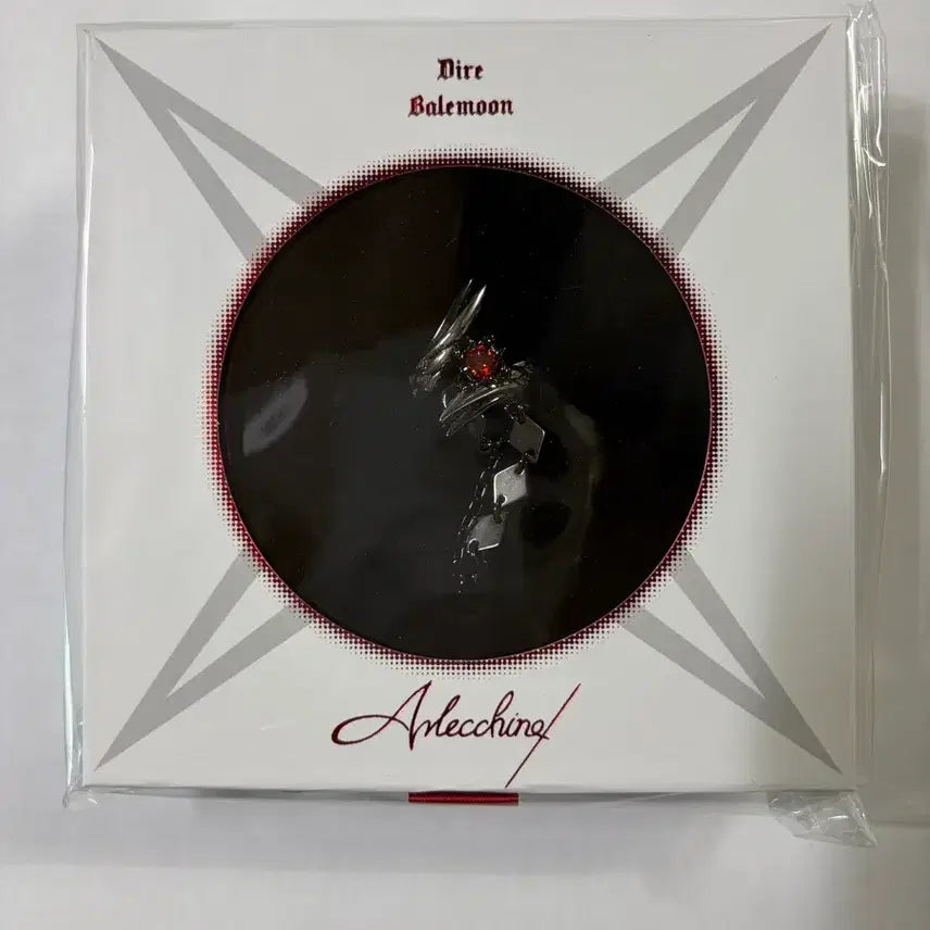 [BUNJANG] Genshin Impact Arlecchino Ring and Necklace Set / [미개봉] 원신 공식 아를레키노 반지 목걸이 세트