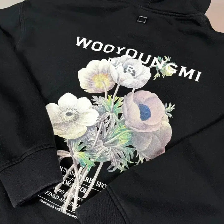 [BUNJANG] Wooyoungmi Flower Back Logo Hoodie / 우영미 플라워 후드티