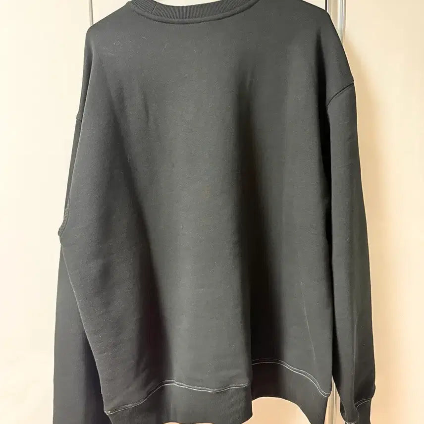 [BUNJANG] Opening Project Black Sweatshirt / 오프닝프로젝트 맨투맨
