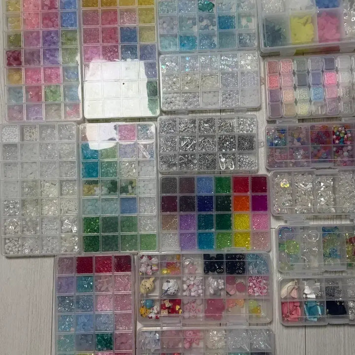 [BUNJANG] Bead Keychain Supplies Bundle / 비즈키링 부자재 판매합니다
