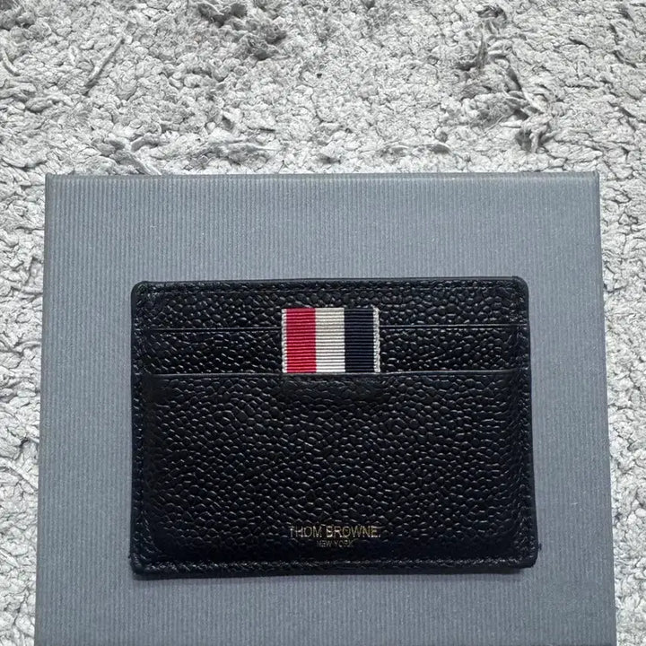 [SOLD OUT] 톰브라운 카드지갑