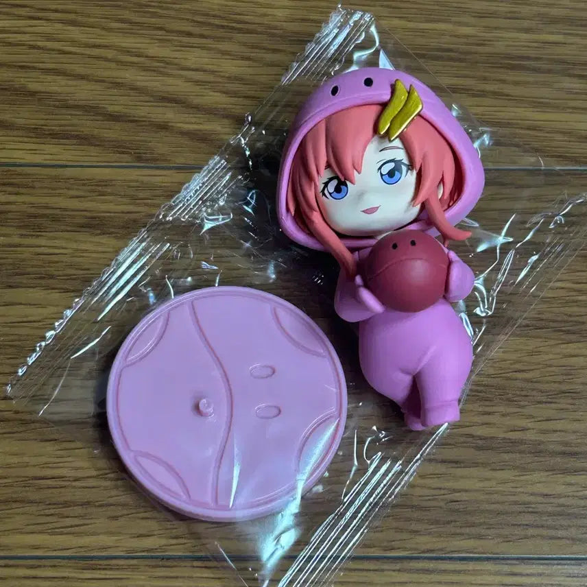 [BUNJANG] Gundam Seed Destiny Lacus Clyne Pajama Figure / 건담SEED 데스티니 파자마 피규어 - 라크스 클라인