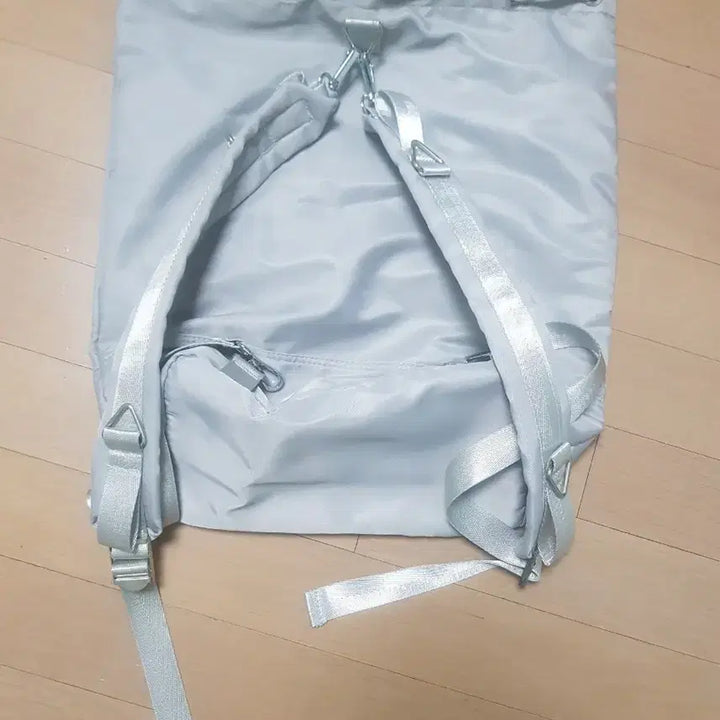 [SOLD OUT] 그레이 나일론 백팩