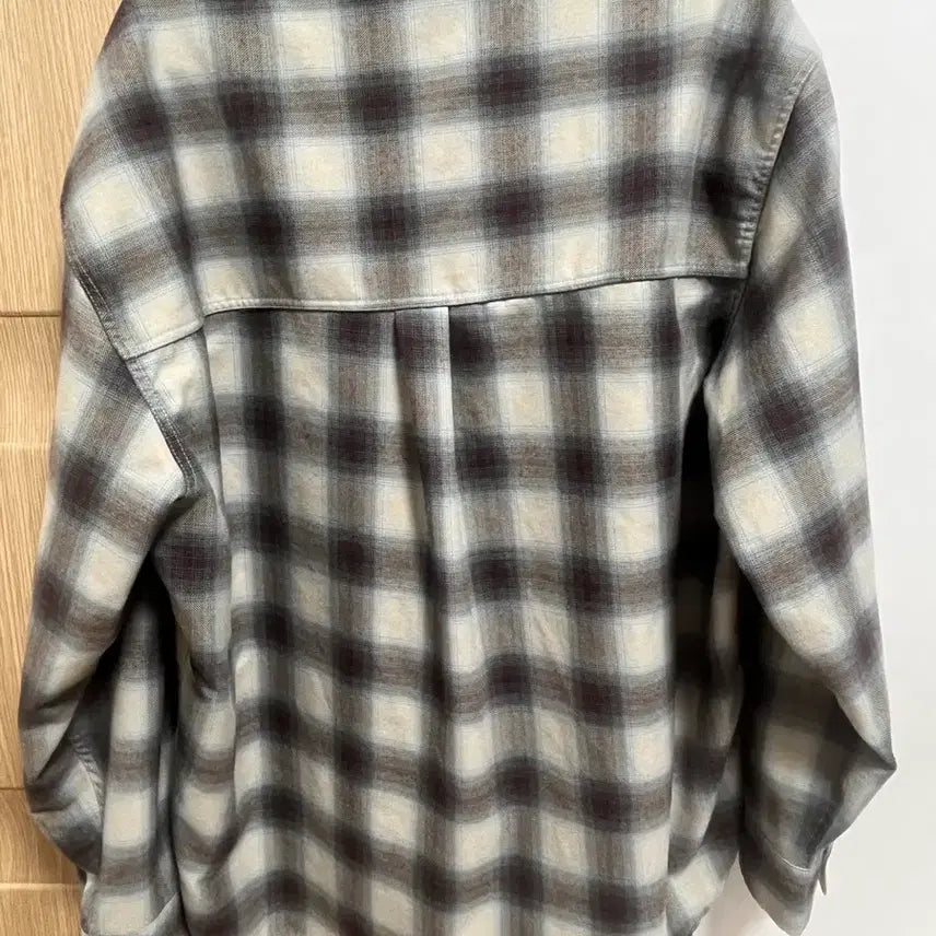 [BUNJANG] Fabregas Shirt Size 3 / 파브레가 셔츠 3사이즈