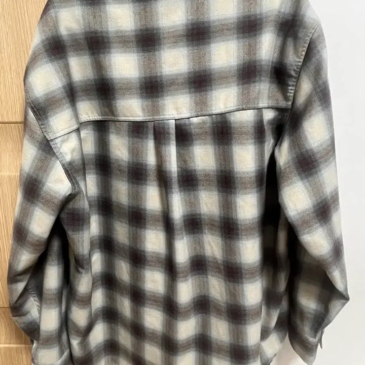 [BUNJANG] Fabregas Shirt Size 3 / 파브레가 셔츠 3사이즈