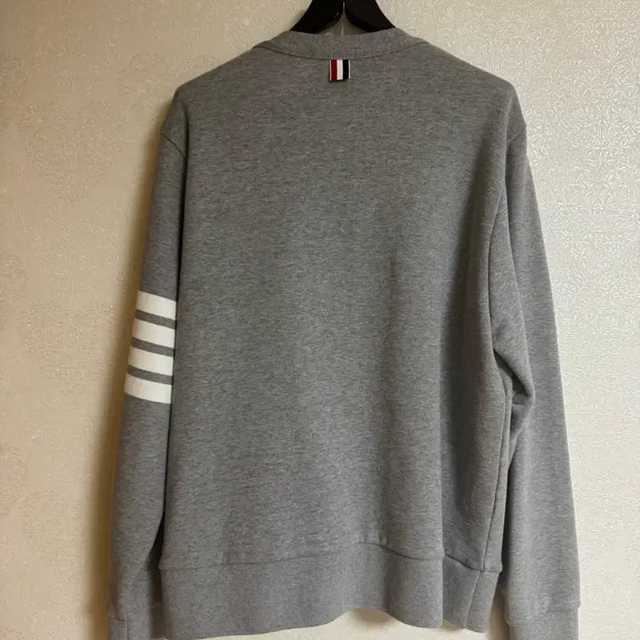[BUNJANG] Thom Browne Cardigan Sweatshirt Light Grey Size 3 / 톰브라운 맨투맨 가디건 라이트그레이 3사이즈