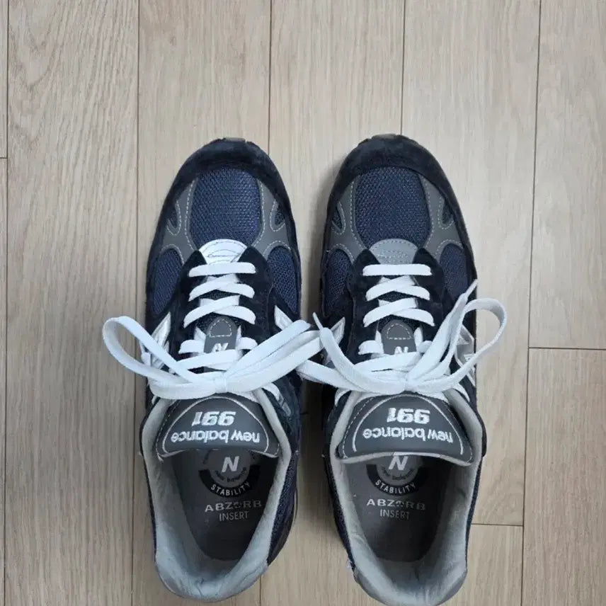 [SOLD OUT] 뉴발란스 991 네이비 265