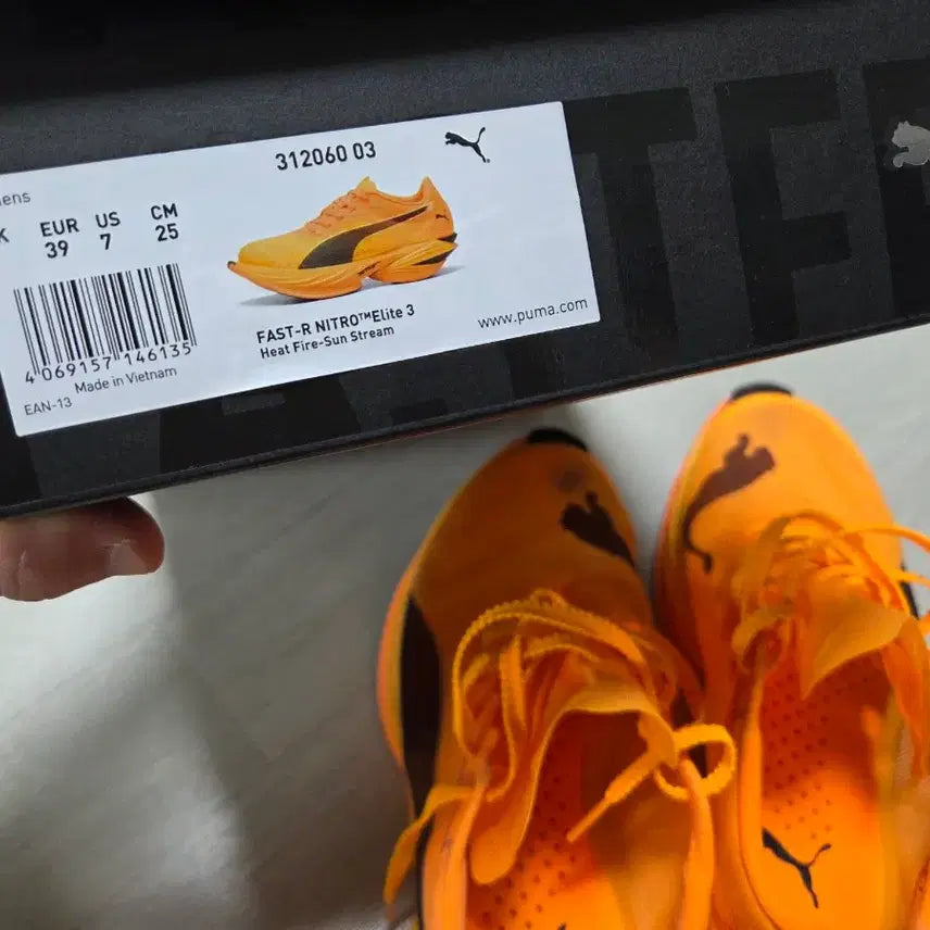 [BUNJANG] Puma Fast-R Nitro Elite 3 Running Shoes / 푸마 패스트알3  250mm