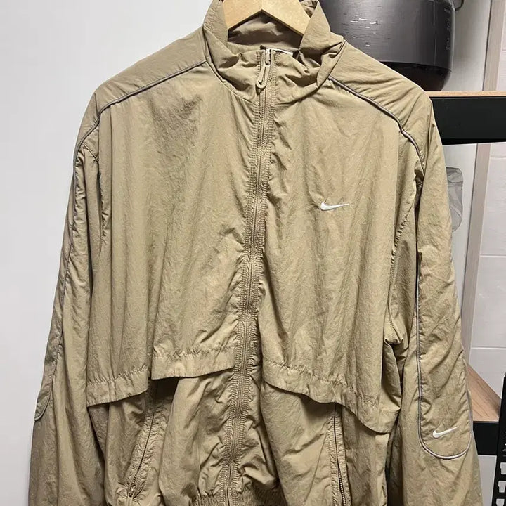 [SOLD OUT] 나이키 우븐 트랙 자켓 바람막이