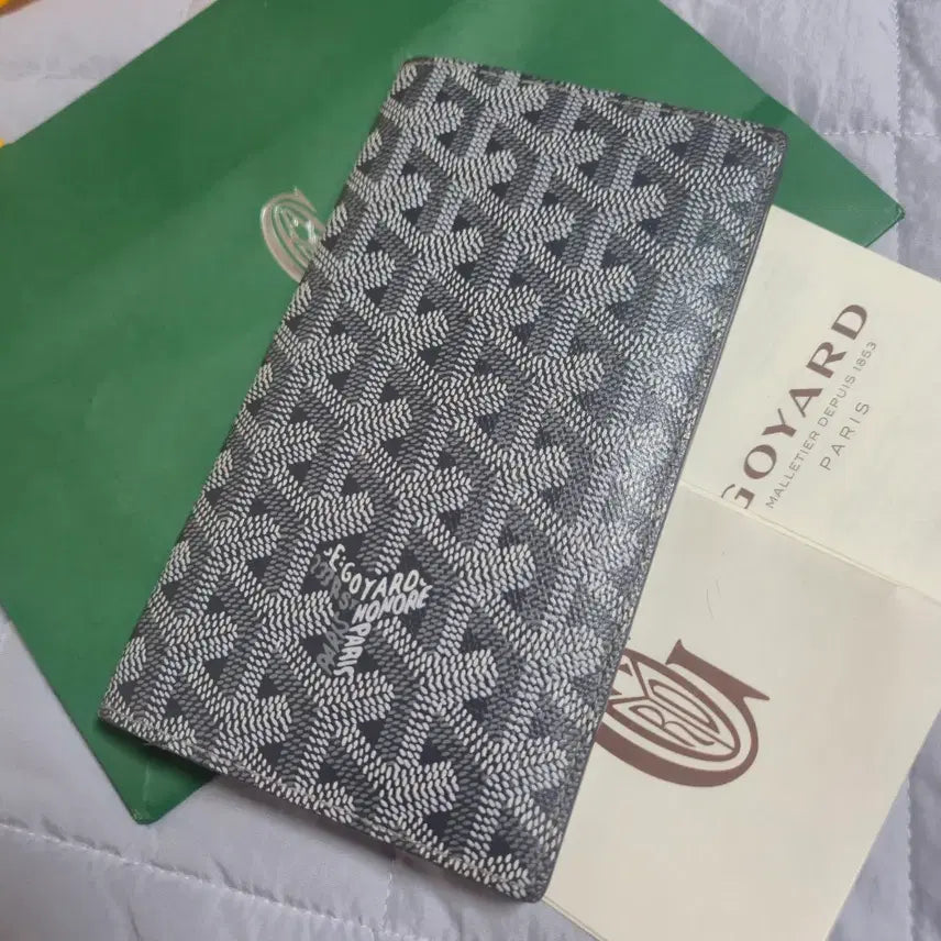 [SOLD OUT] 고야드 생로슈 장지갑 그레이