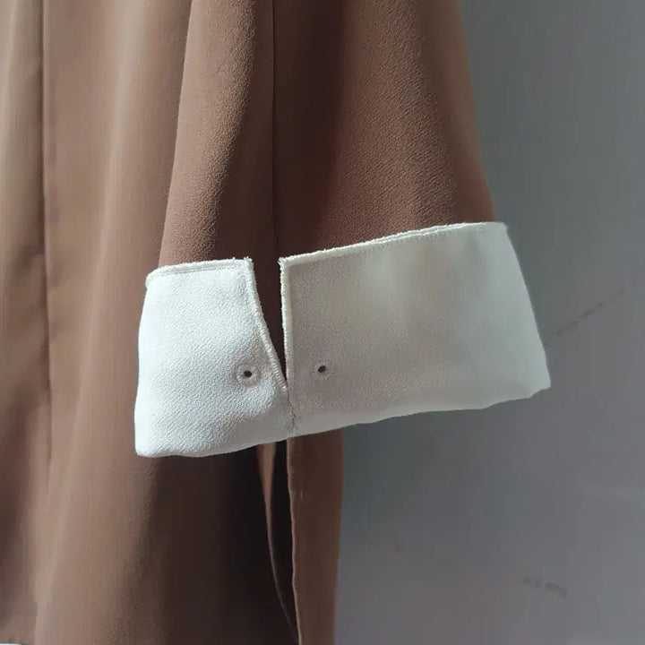 [SOLD OUT] 아이잗바바 블라우스 브라운 여성66