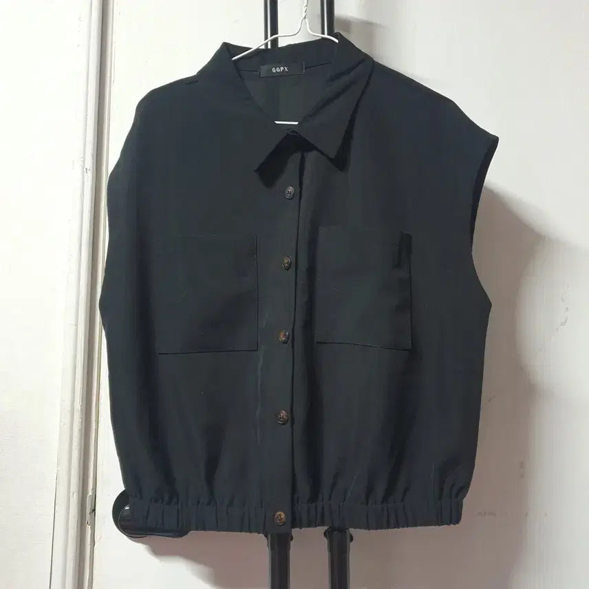 [SOLD OUT] GGPX 민소매 블라우스 블랙 여성77