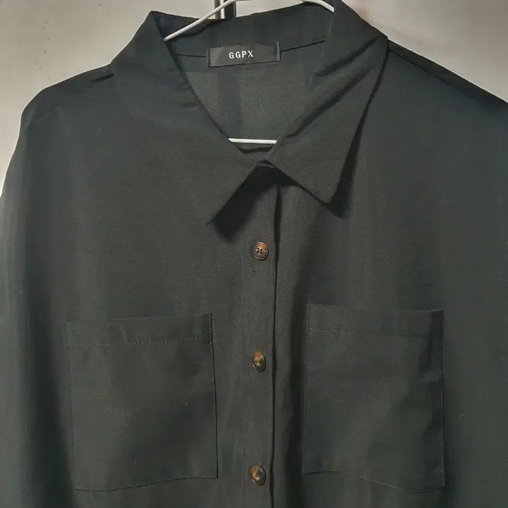 [SOLD OUT] GGPX 민소매 블라우스 블랙 여성77