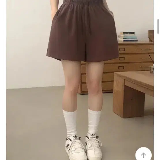 [BUNJANG] 에이블리 갈색 3부 반바지 / 에이블리 갈색 3부 반바지
