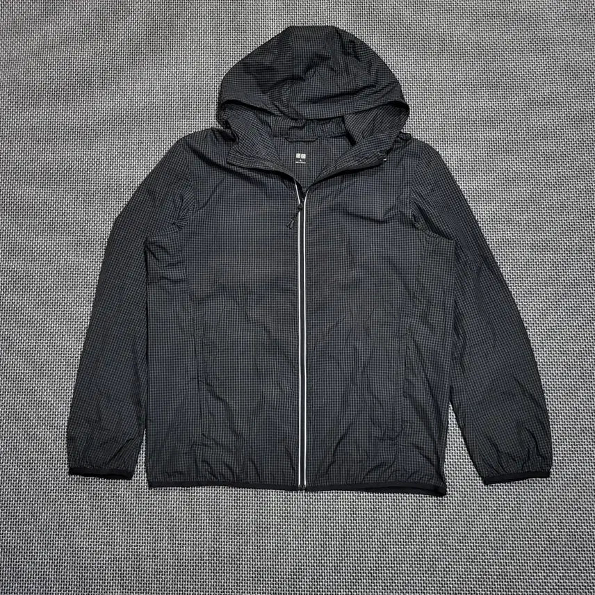 [BUNJANG] Uniqlo Check Hooded Windbreaker Jacket (XL) / 유니클로 체크 후드 윈드브레이커 자켓 (XL)