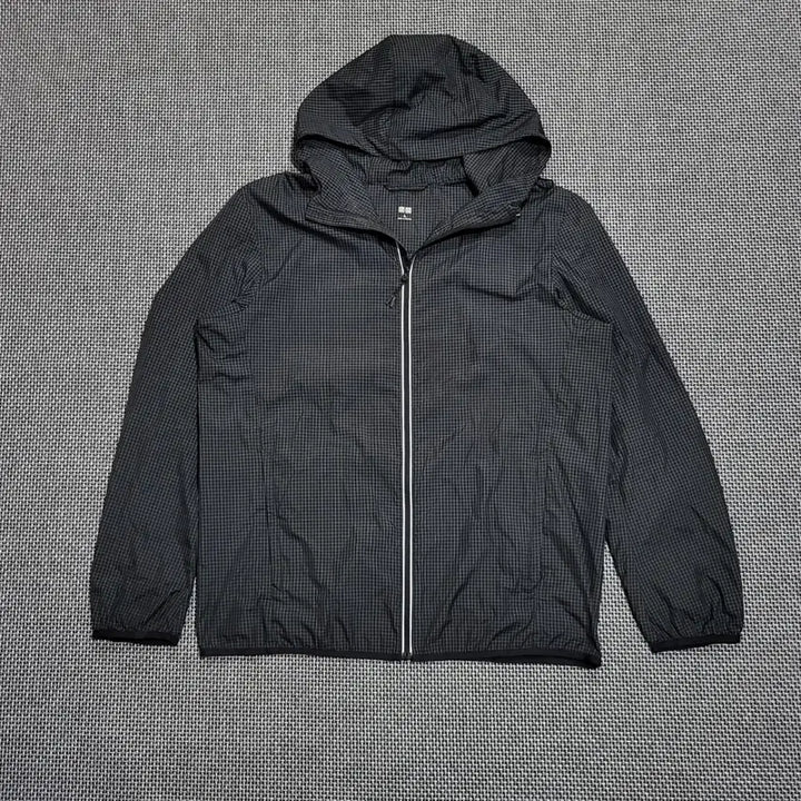 [BUNJANG] Uniqlo Check Hooded Windbreaker Jacket (XL) / 유니클로 체크 후드 윈드브레이커 자켓 (XL)