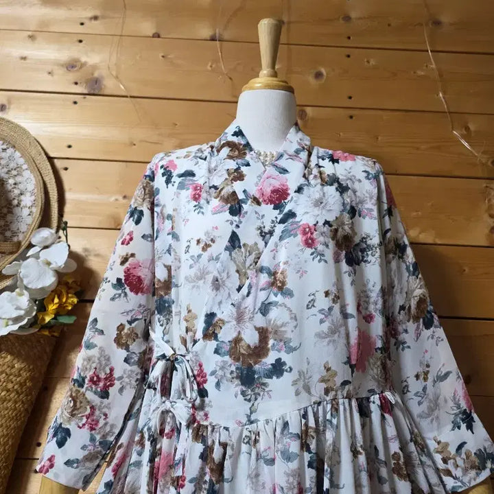 [SOLD OUT] 미사용.  철릭원핏.