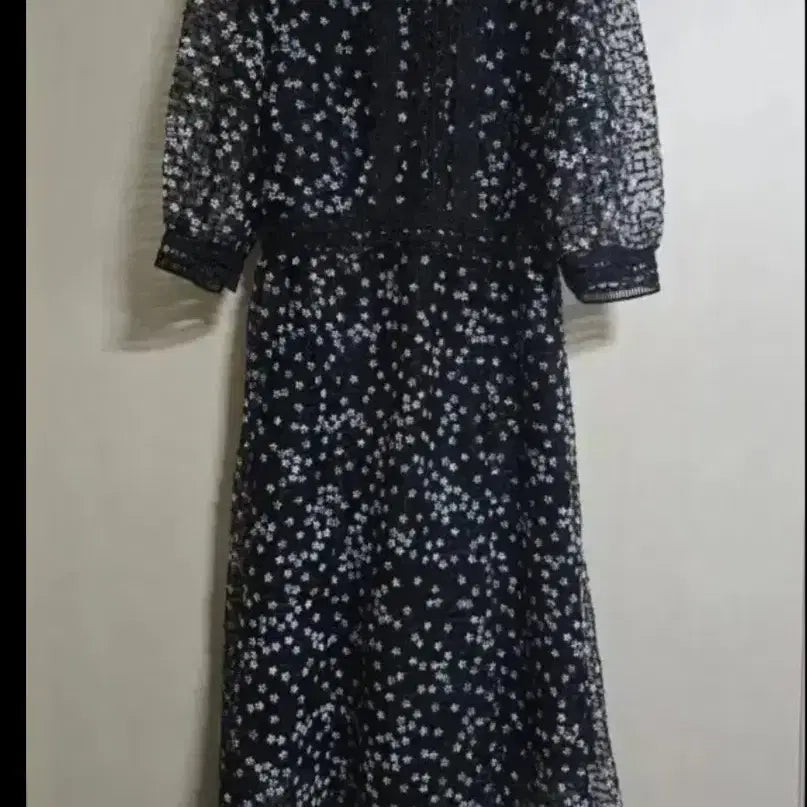[BUNJANG] Floral Dress (Black) / 꽃 원피스  (블랙)