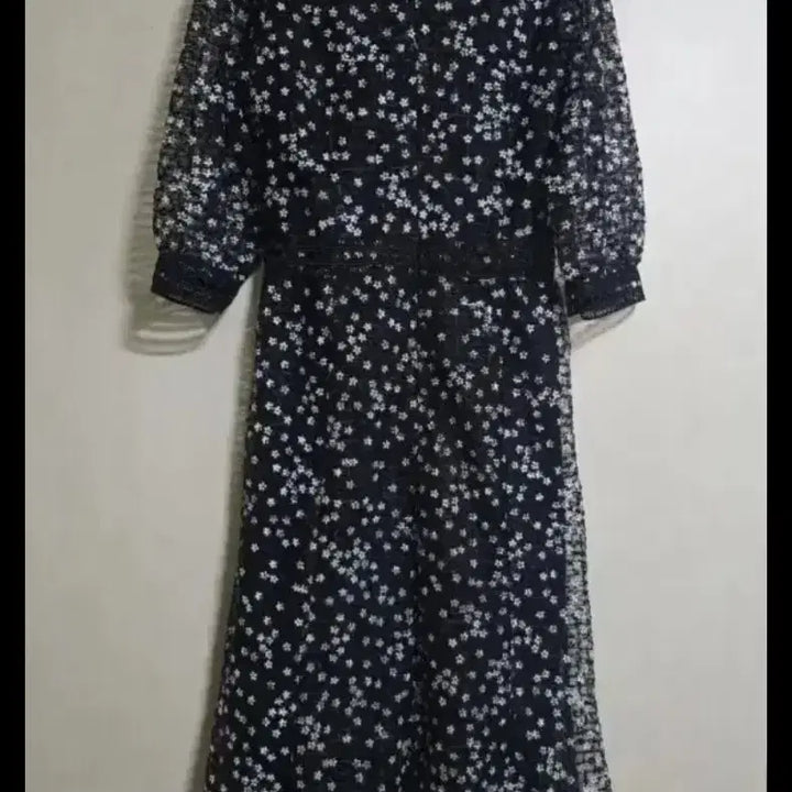 [BUNJANG] Floral Dress (Black) / 꽃 원피스  (블랙)
