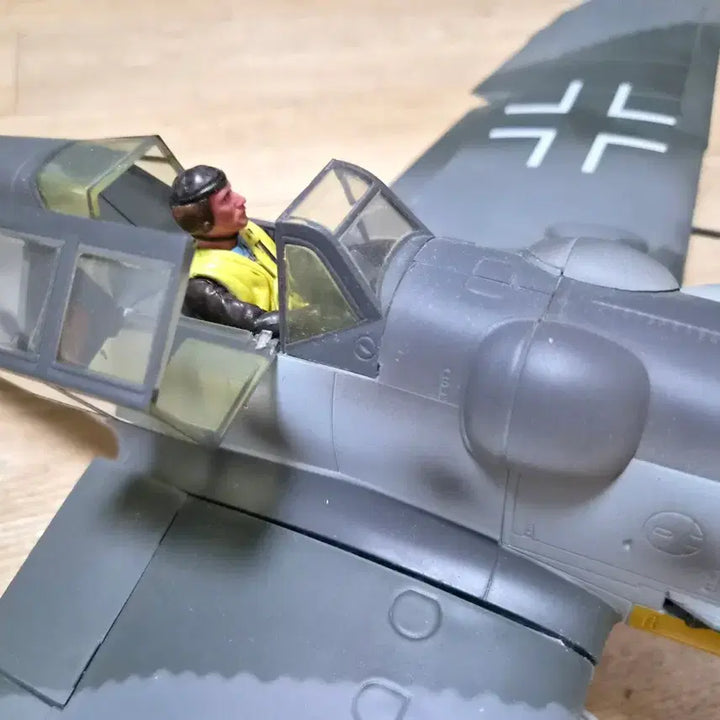 [SOLD OUT] 1/16 Force of Valor BF-109G 완성품 전투기