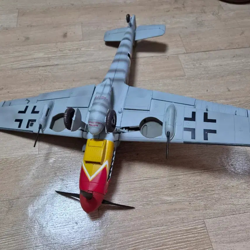 [SOLD OUT] 1/16 Force of Valor BF-109G 완성품 전투기