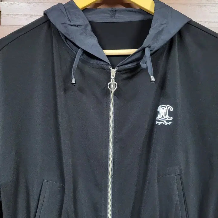 [SOLD OUT] 조이너스 브랜드 블랙 후드 반팔 자켓