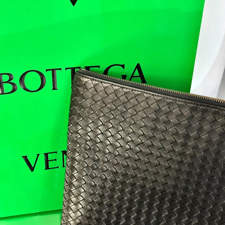 [BUNJANG] Bottega Veneta Intrecciato Black Clutch / [신품급] 보테가베네타 인트레치아토 블랙 클러치