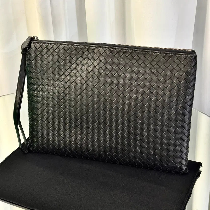 [BUNJANG] Bottega Veneta Intrecciato Black Clutch / [신품급] 보테가베네타 인트레치아토 블랙 클러치