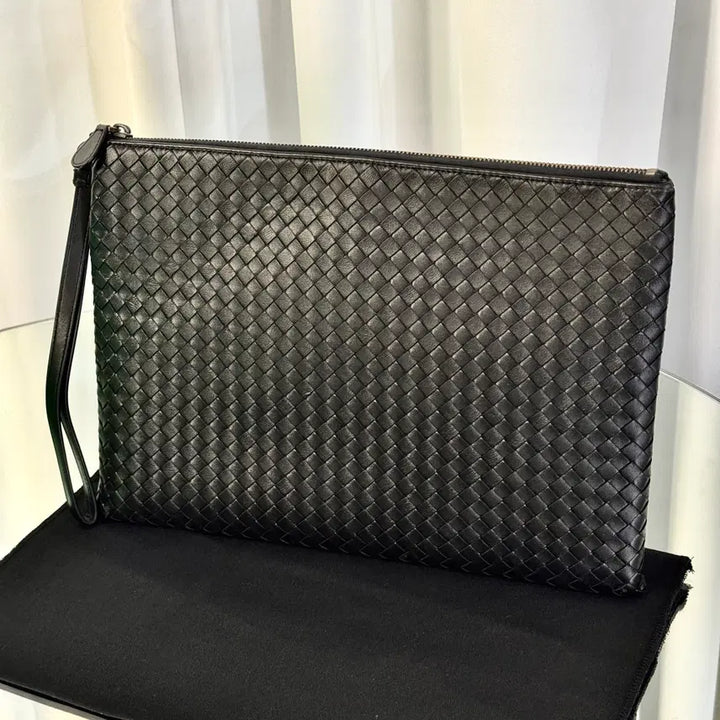 [BUNJANG] Bottega Veneta Intrecciato Black Clutch / [신품급] 보테가베네타 인트레치아토 블랙 클러치