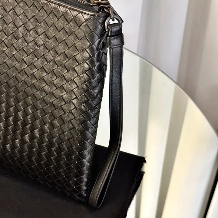 [BUNJANG] Bottega Veneta Intrecciato Black Clutch / [신품급] 보테가베네타 인트레치아토 블랙 클러치
