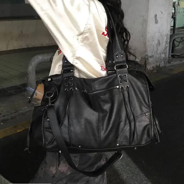 [BUNJANG] Fancy Club Belted Washed Leather Bag (Black) / 팬시클럽 벨티드 워싱 레더백 (BLACK) F25QE990