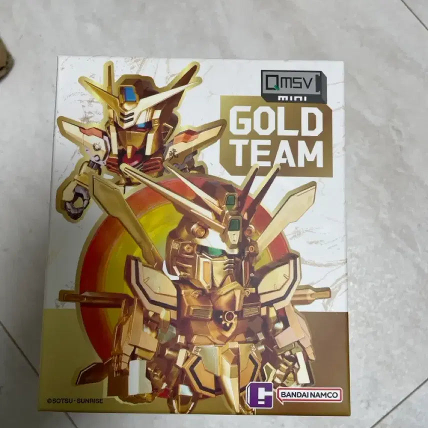 [BUNJANG] QMSV Gold Team Gundam Model Kit / QMSV 미니 골드팀 건담