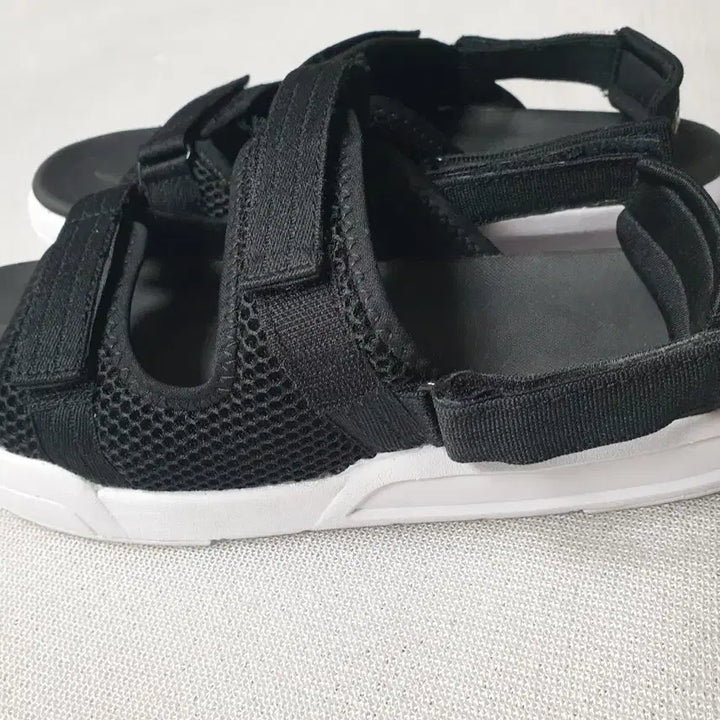 [BUNJANG] Hoboken Black Velcro Strap Sandals Size 260 / 호보켄 블랙 벨크로 스트랩 샌들 260